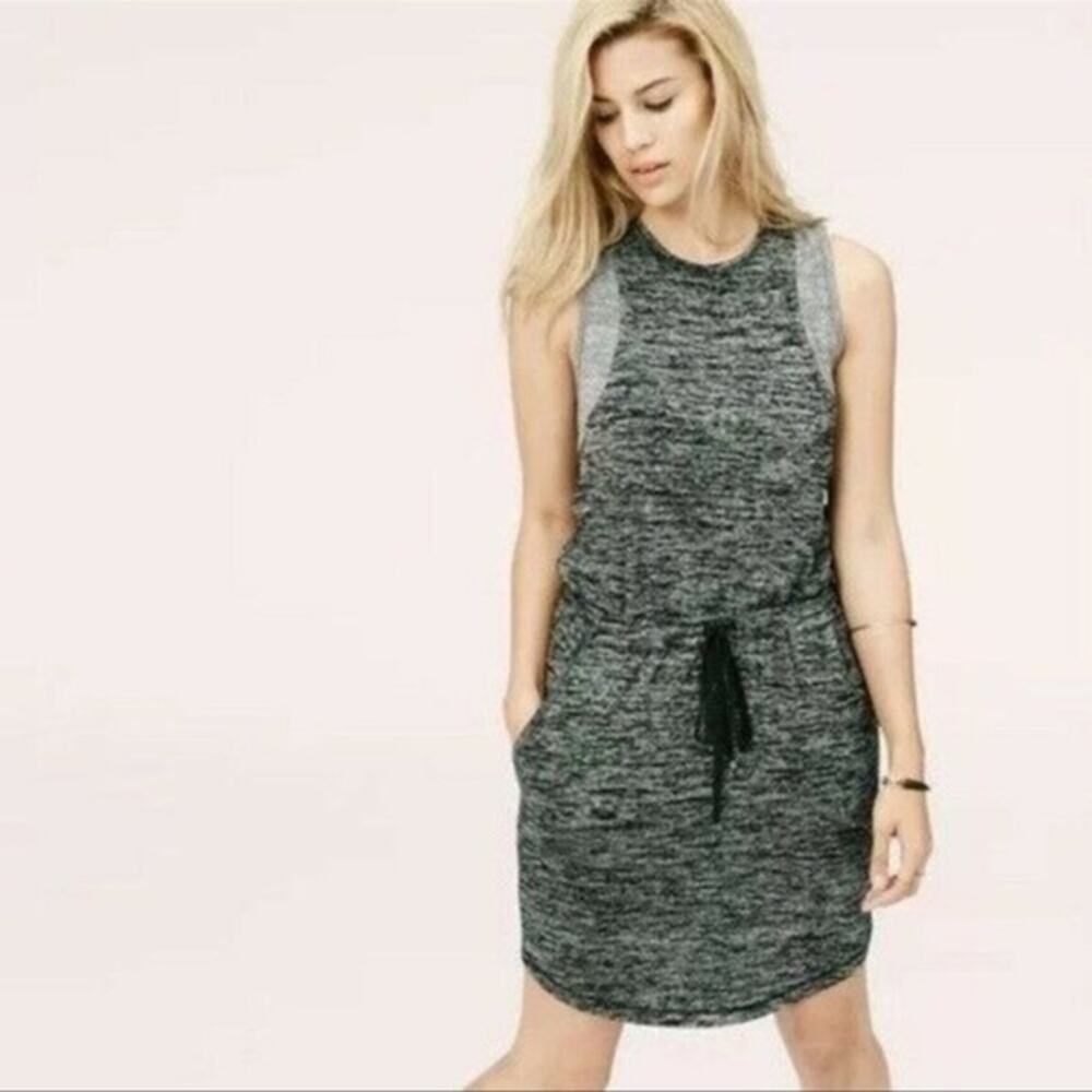 Lou & Grey Heather Gray dress size medium